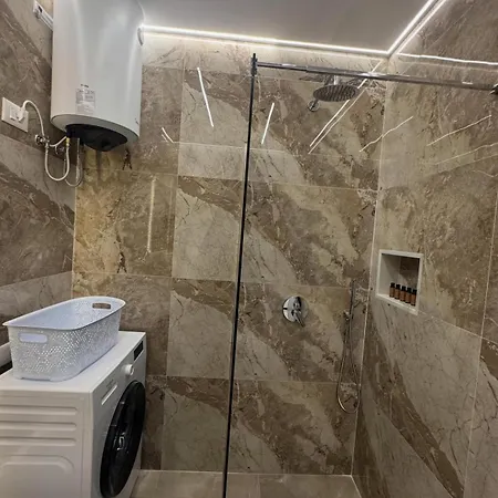 Konukevi Casa Palma Velipojë