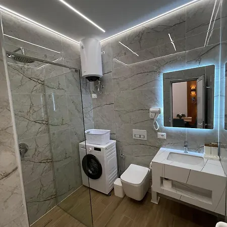 Konukevi Casa Palma Velipojë